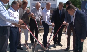 BÖLCSŐDE ALAPKŐLETÉTELE